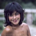 01-09-1980 Luv, Ria Tielsch

[keywords]Headshot, Eyecontact, Smiling, Singer[/keywords]